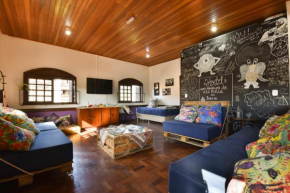 Отель Hostel Chocolatchê  Грамаду
